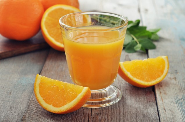 Tips perawatan payudara #1, Perbanyak minum jus jeruk