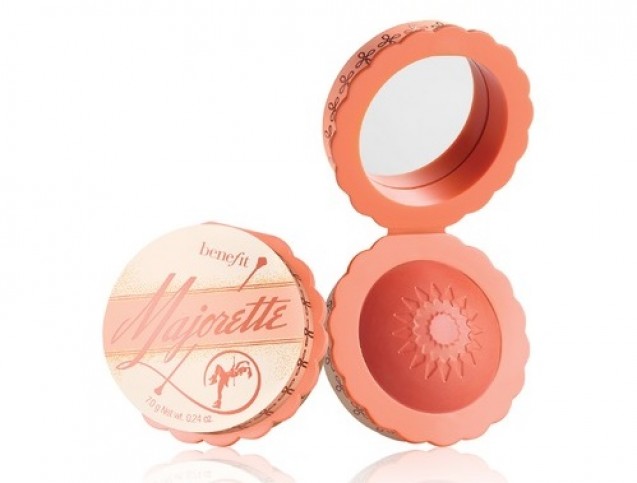 BENEFIT COSMETICS Majorette