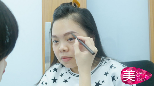 Make up natural