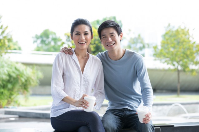 Pasangan bahagia