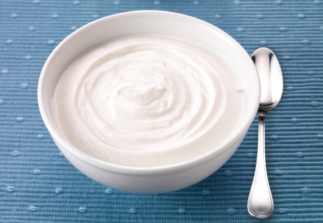 Masker tomat dan yogurt